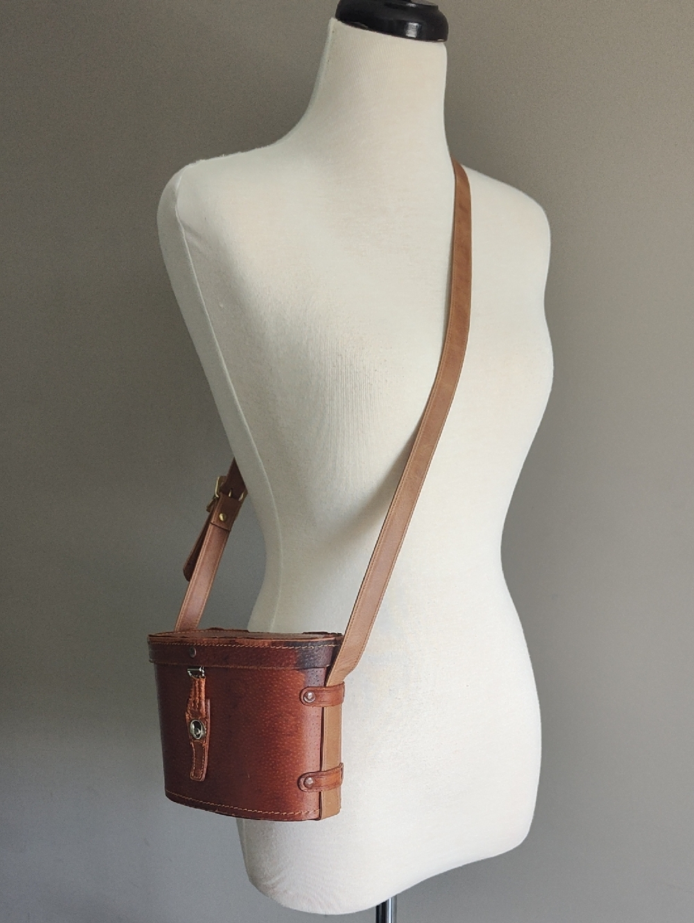 Vintage Brown Binoculars Leather Case Crossbody Bucket Bag